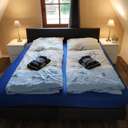 Huus Am Darss Villa Fuhlendorf  ภายนอก รูปภาพ